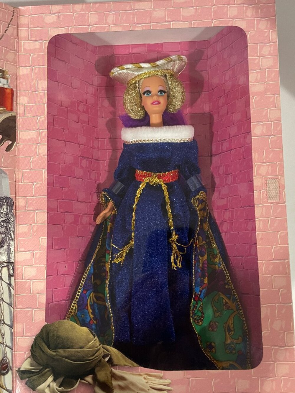 Vtg Barbie Blond The Great Eras Collection Medieval Lady #12791 1994 in Open Box